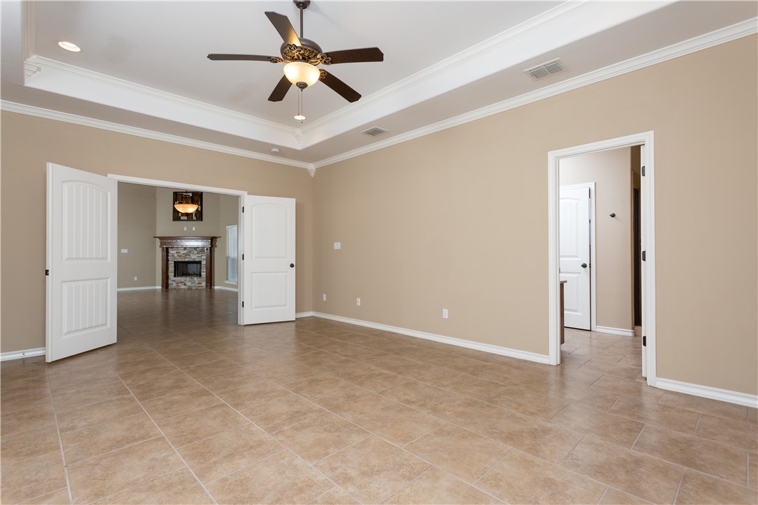 5701 Loire Blvd Property Photo 15