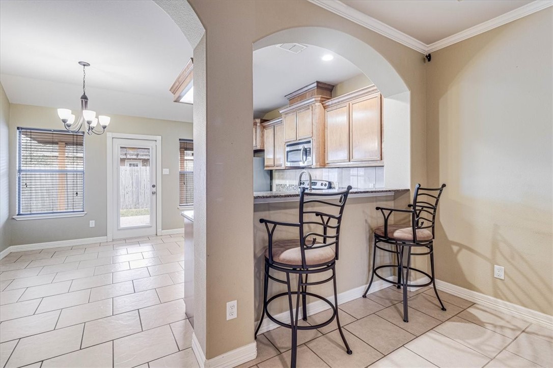 6832 Fox Tail Dr Property Photo 11