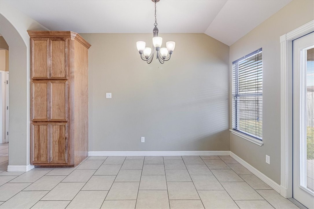 6832 Fox Tail Dr Property Photo 13