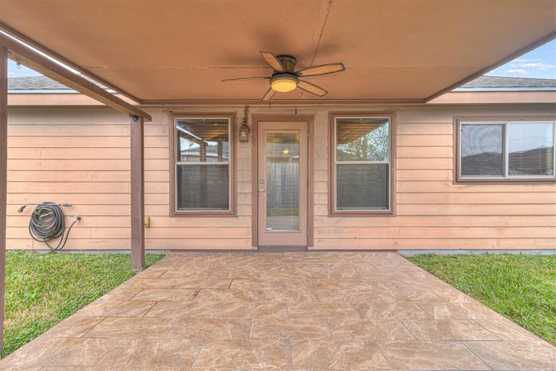 6832 Fox Tail Dr Property Photo 39