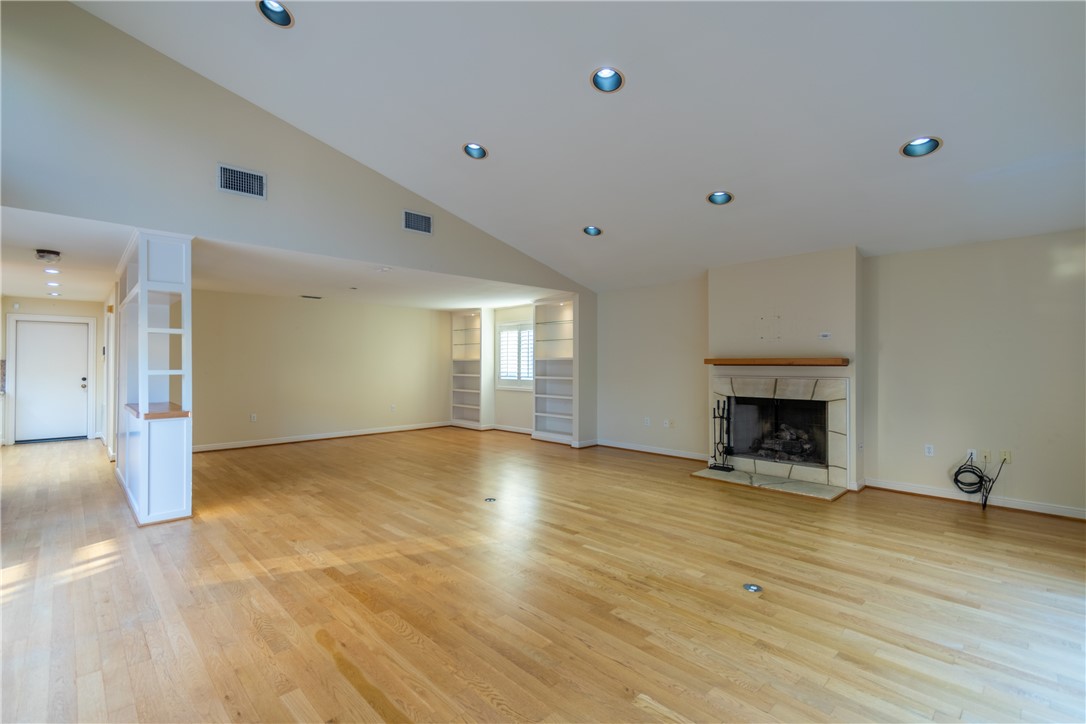 1500 Morningside Dr Property Photo 7