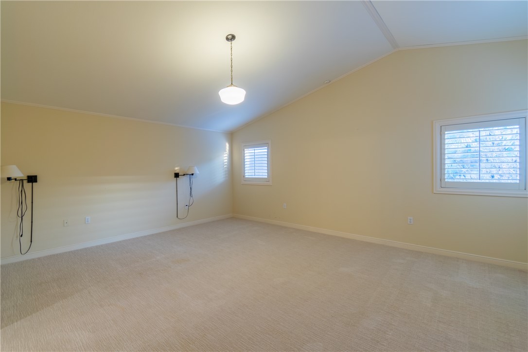 1500 Morningside Dr Property Photo 17