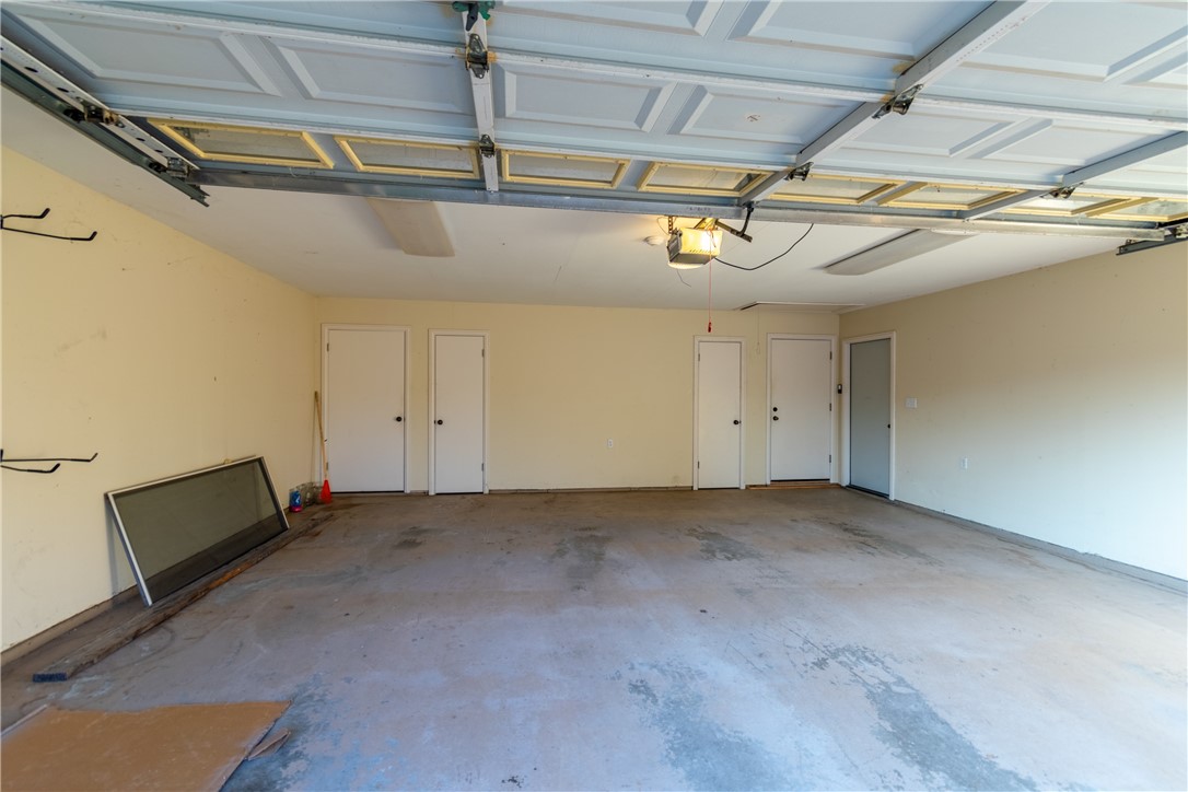 1500 Morningside Dr Property Photo 35