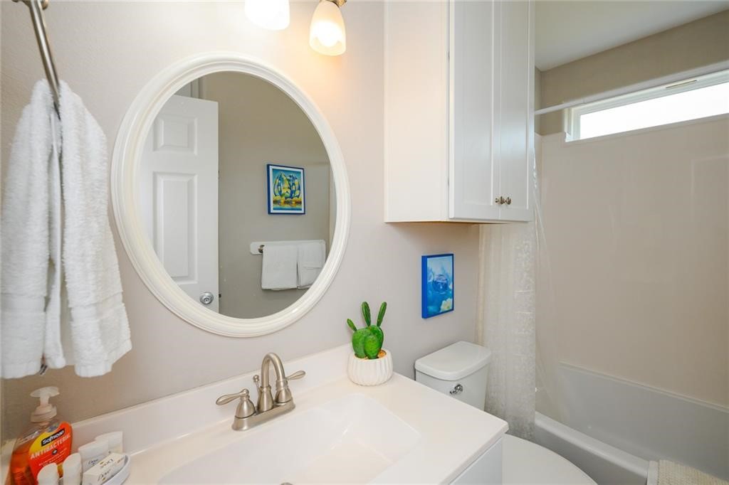 1411 E Linden St Property Photo 33