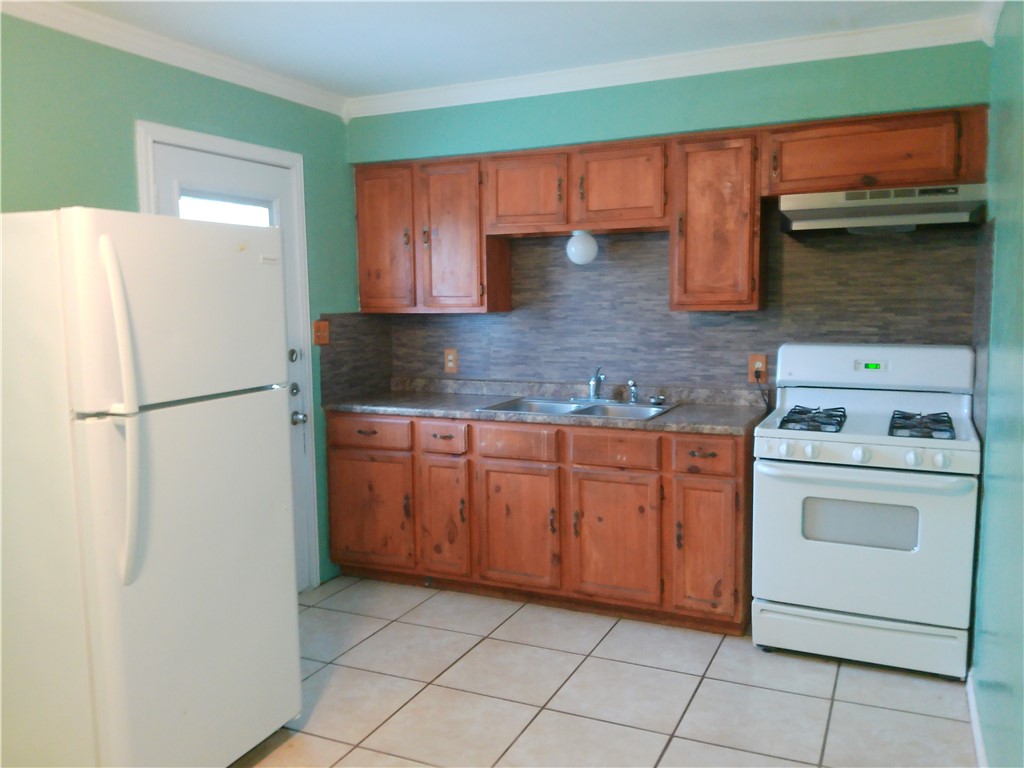 4822 Mokry Dr Property Photo 3