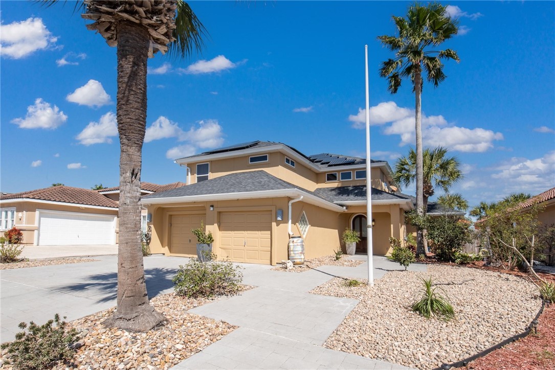 15926 El Soccorro Loop Property Photo 3