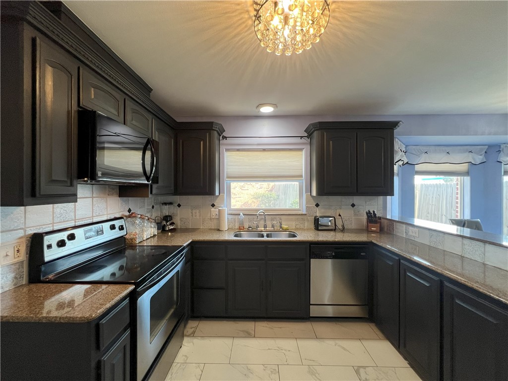 6317 Sir Jack St Property Photo 17