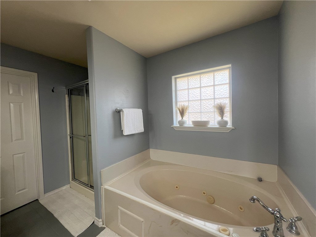 6317 Sir Jack St Property Photo 23