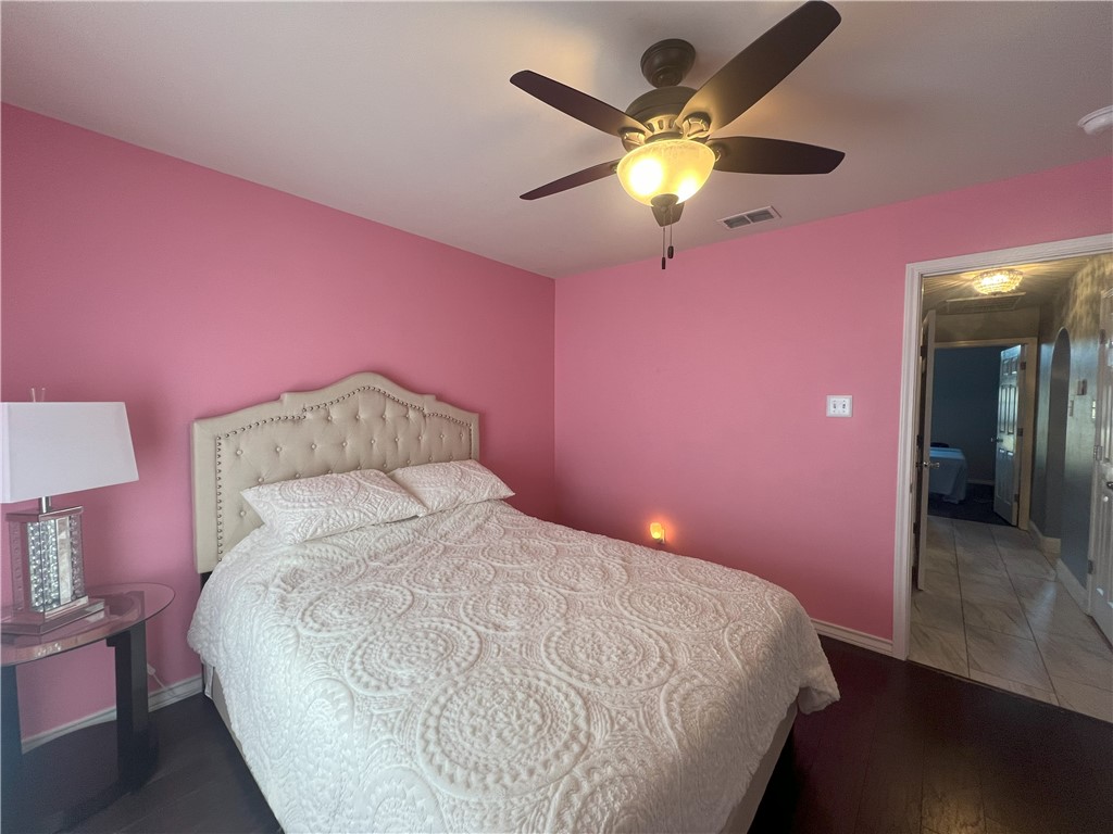 6317 Sir Jack St Property Photo 28