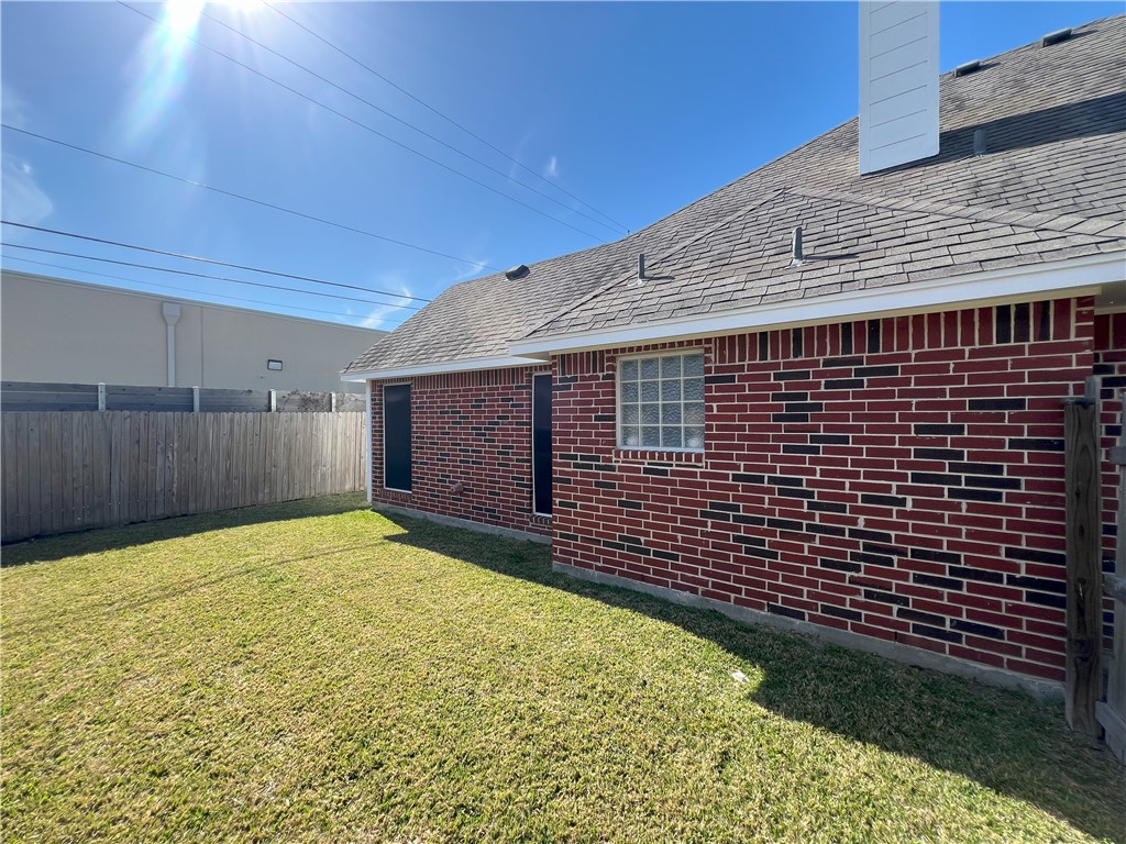 6317 Sir Jack St Property Photo 36