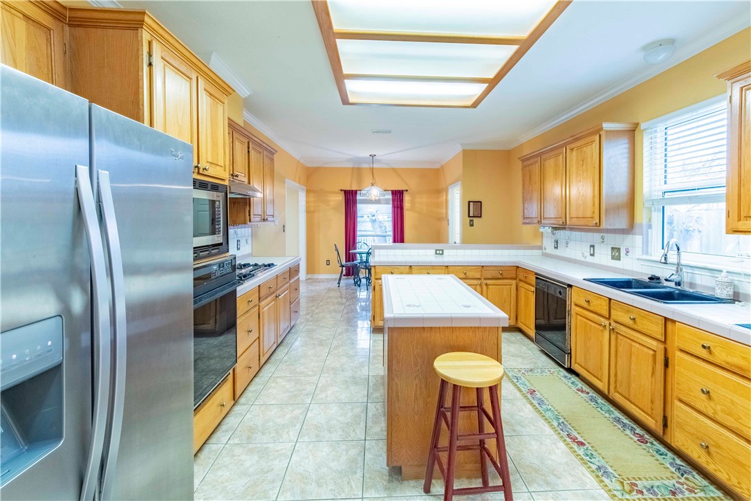 7009 Adcote Dr Property Photo 13