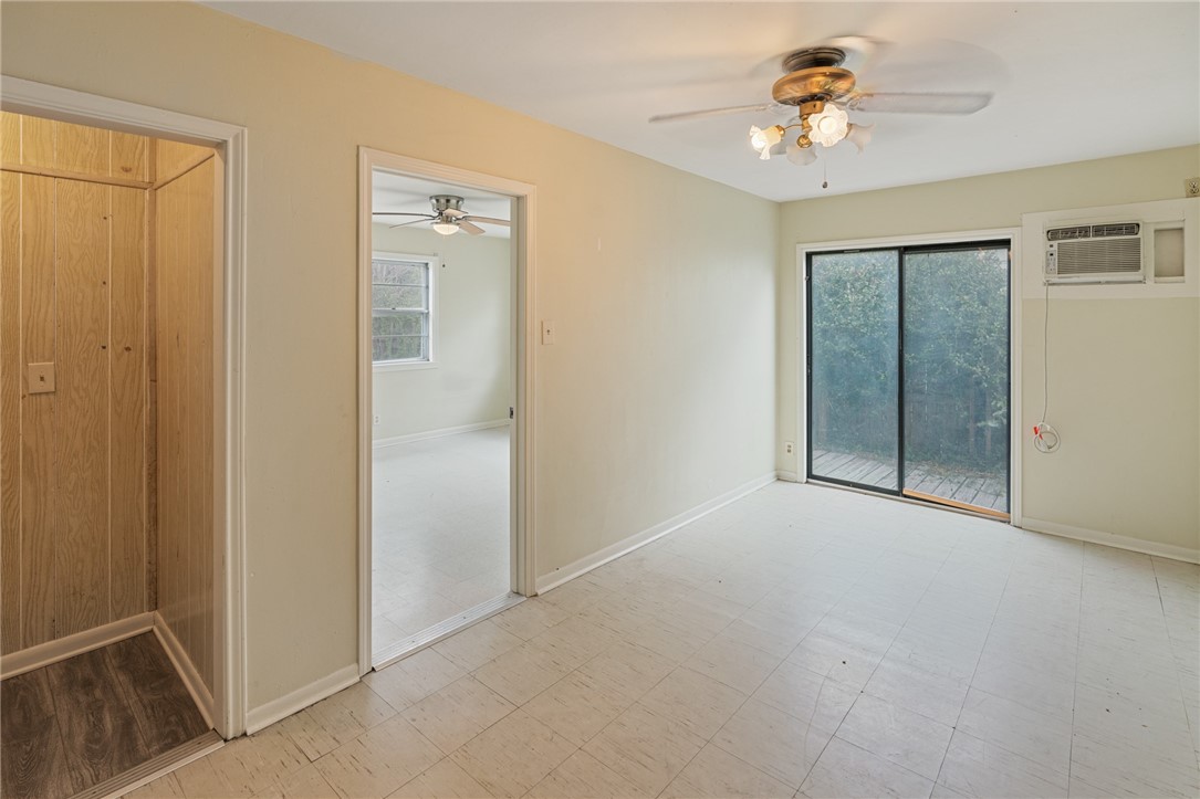 322 Del Mar Blvd Property Photo 13