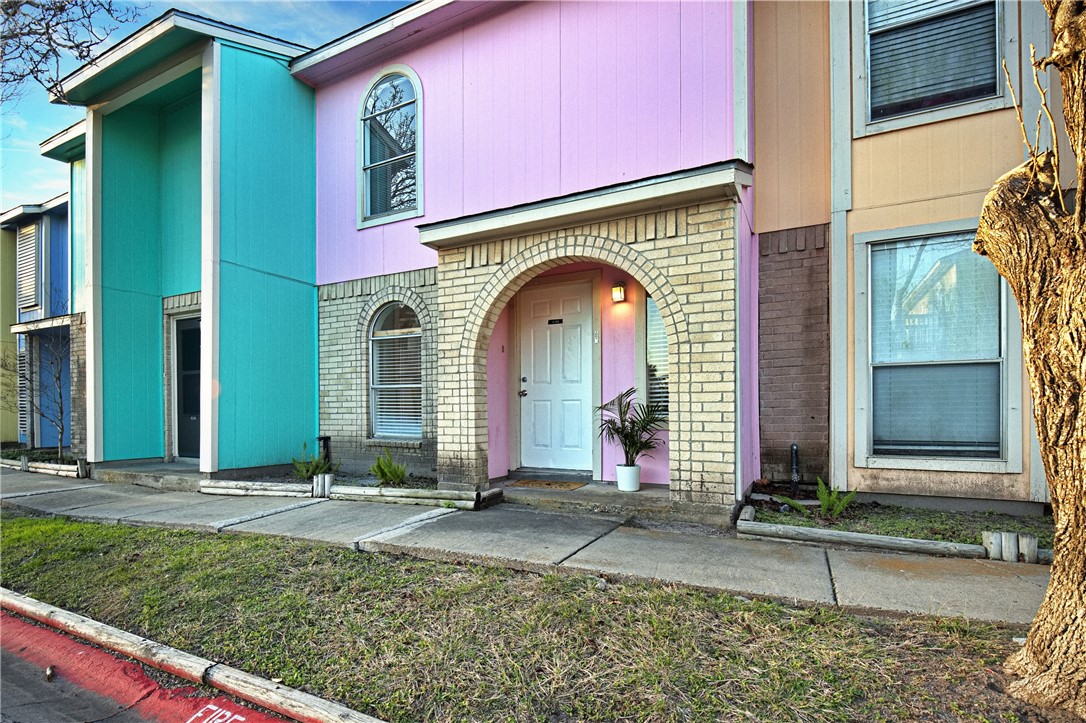 6702 Everhart H104 Property Photo