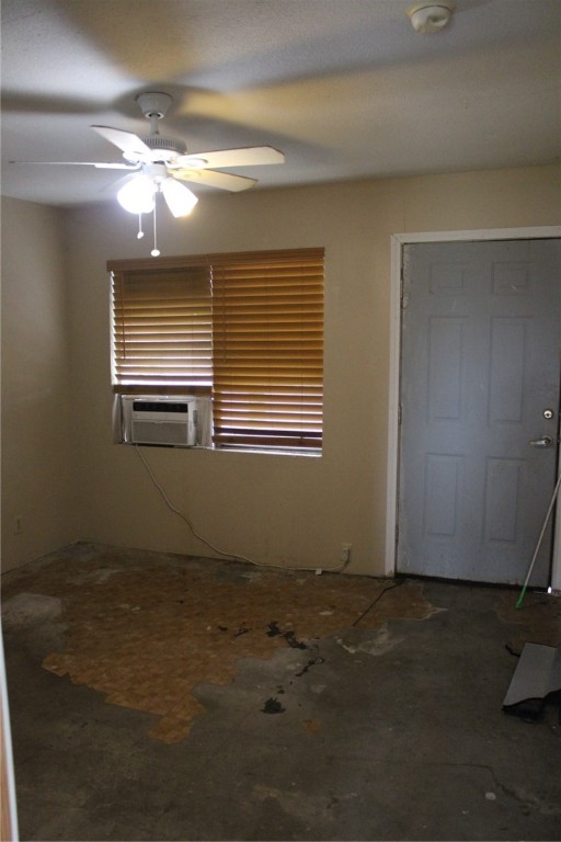 817 S State Highway 359 S Property Photo 7