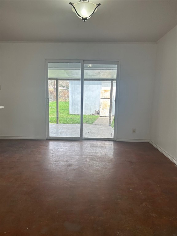 230 Carol Ave Property Photo 4