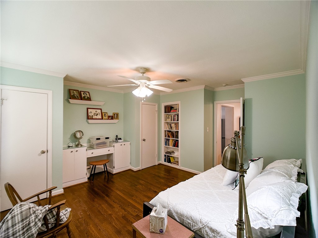 401 Southern St Property Photo 24