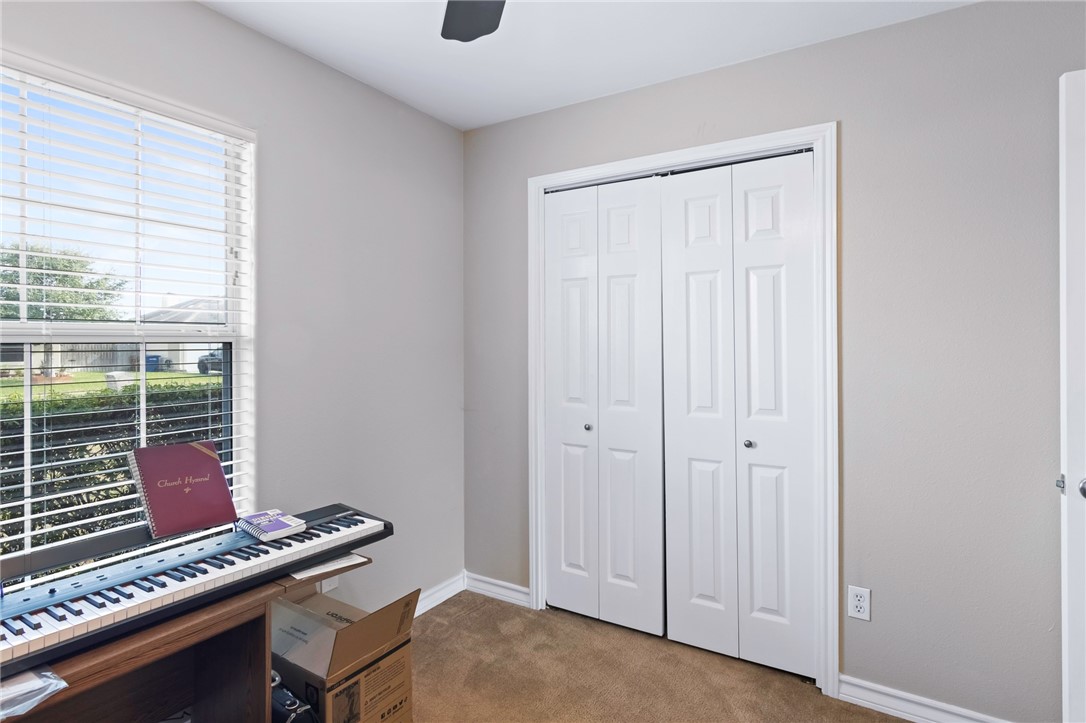 2310 Kazimir Dr Property Photo 19