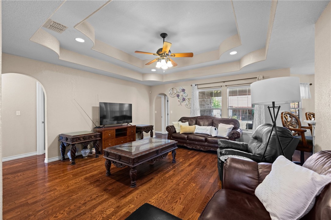 4109 Starlite Property Photo 8