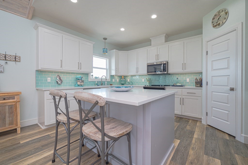 208 Fulton Ave Property Photo 23