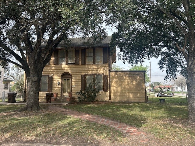 704 W Richard Ave Property Photo 2