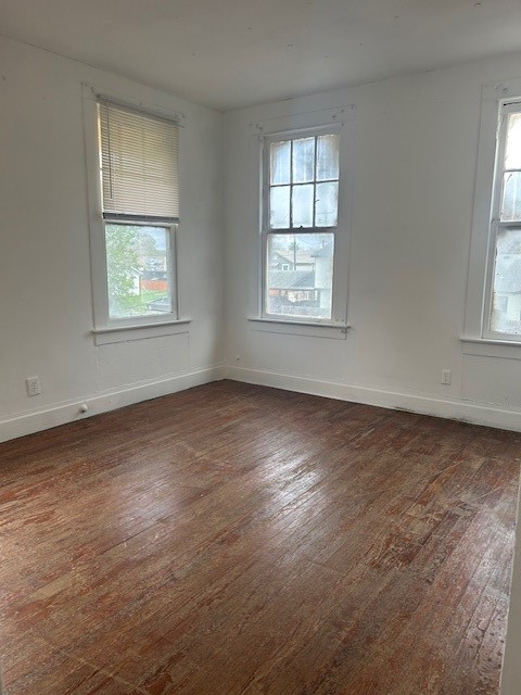 704 W Richard Ave Property Photo 8