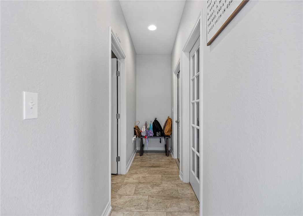 8006 Calma St Property Photo 20