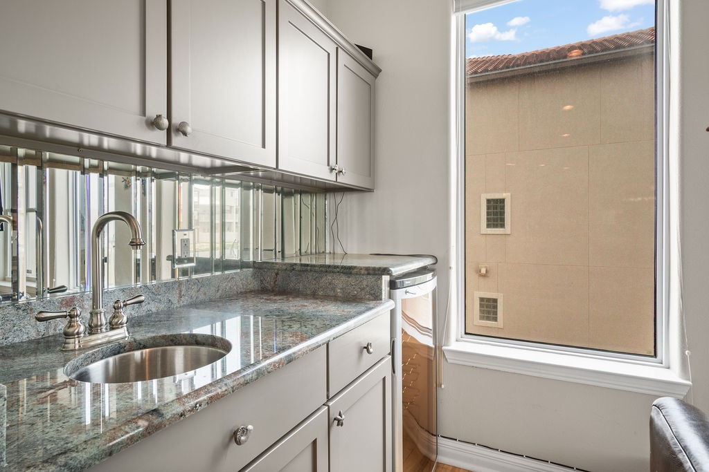 125 Sea Air Lane Property Photo 7