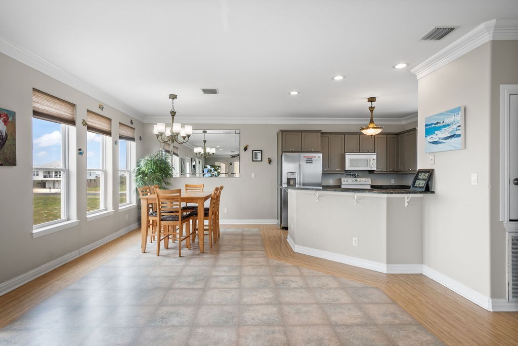 125 Sea Air Lane Property Photo 10