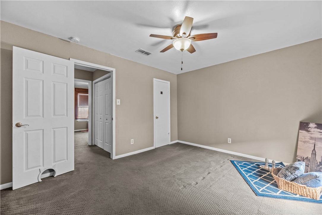 6702 Everhart D102 Property Photo 14