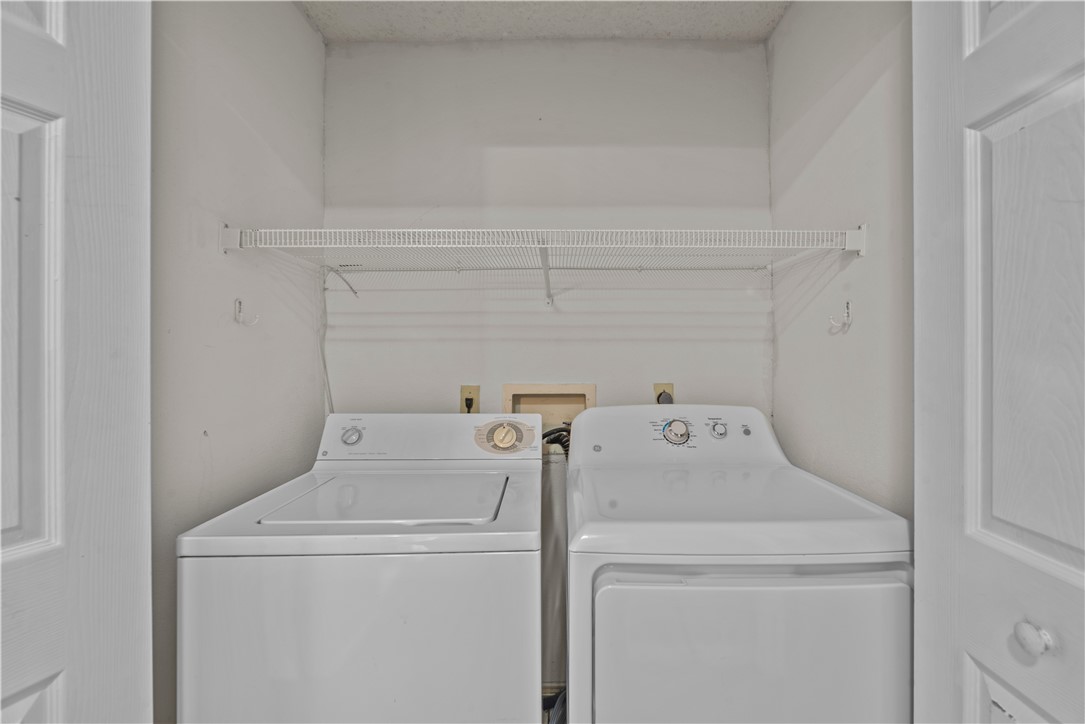 6702 Everhart D102 Property Photo 20