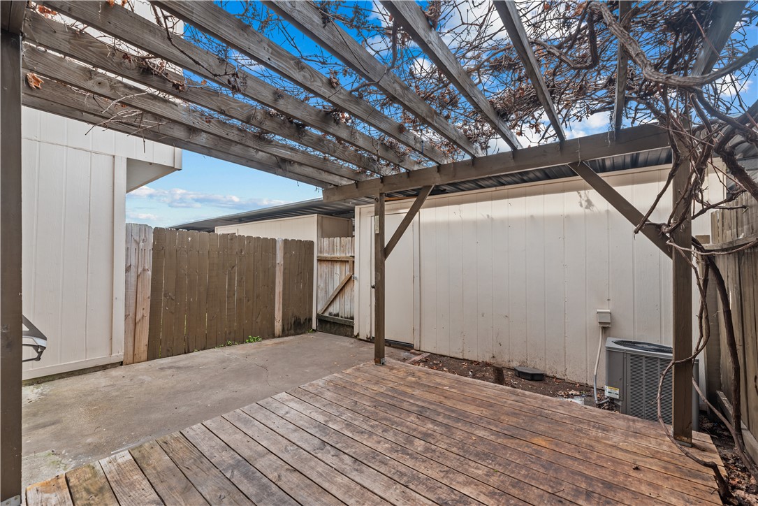 6702 Everhart D102 Property Photo 21
