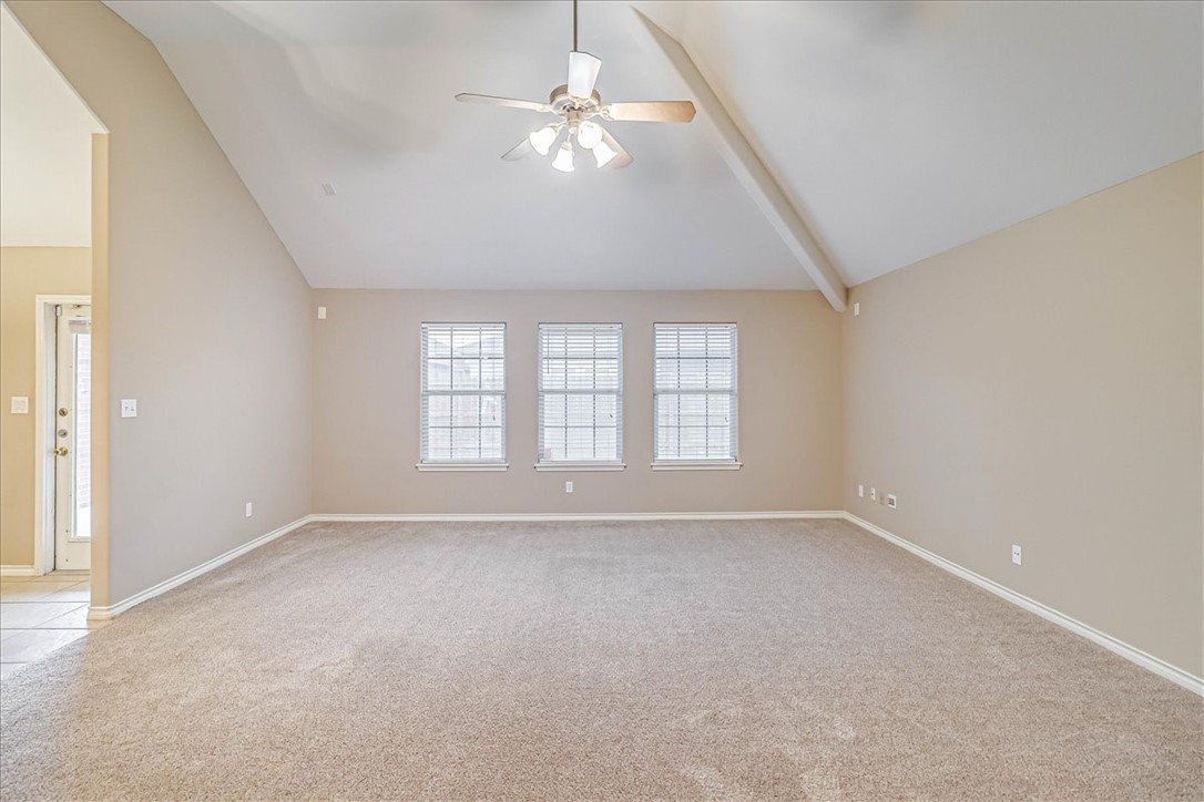 6618 Samba Dr Property Photo 8