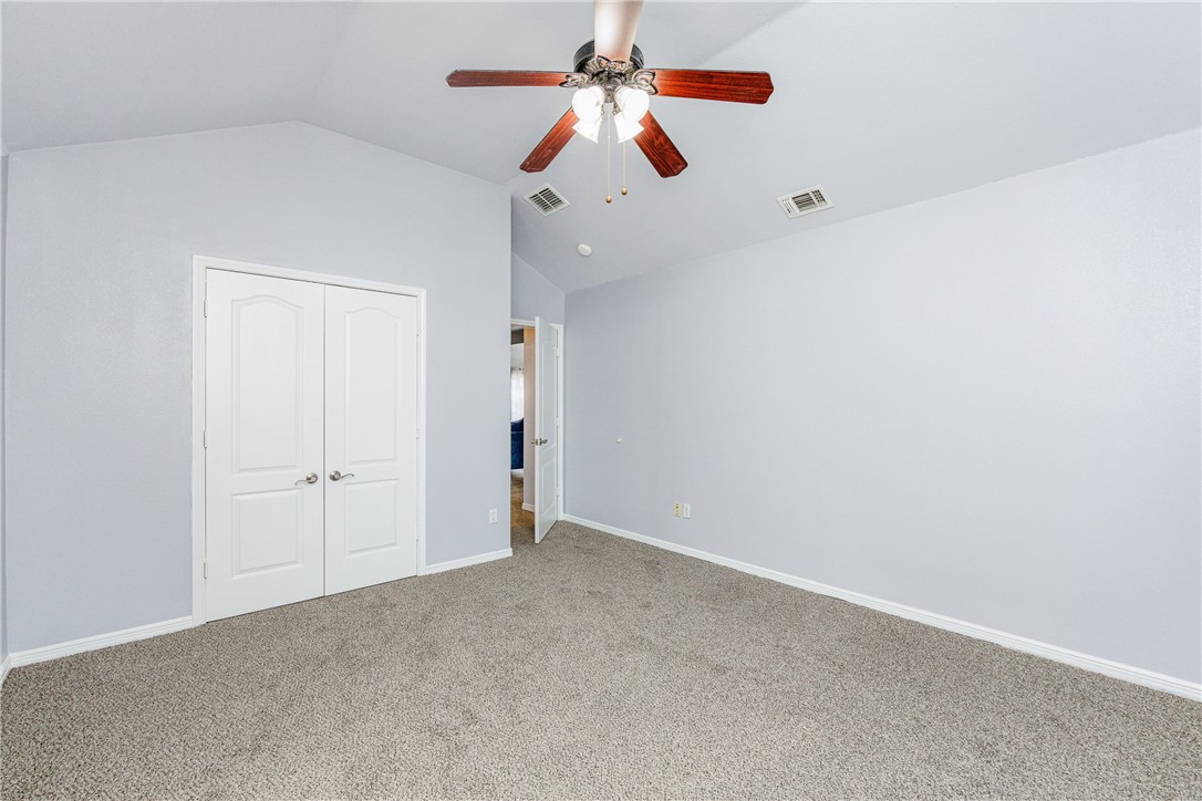 2409 Windblown Dr Property Photo 20