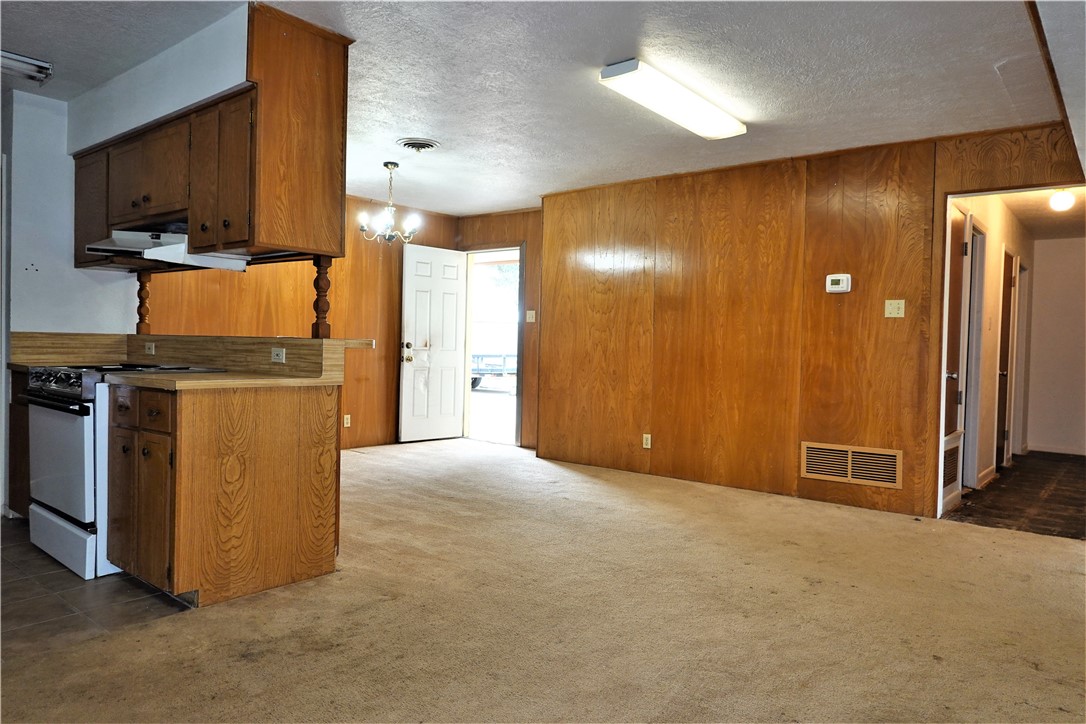1720 Dallas St Property Photo 13