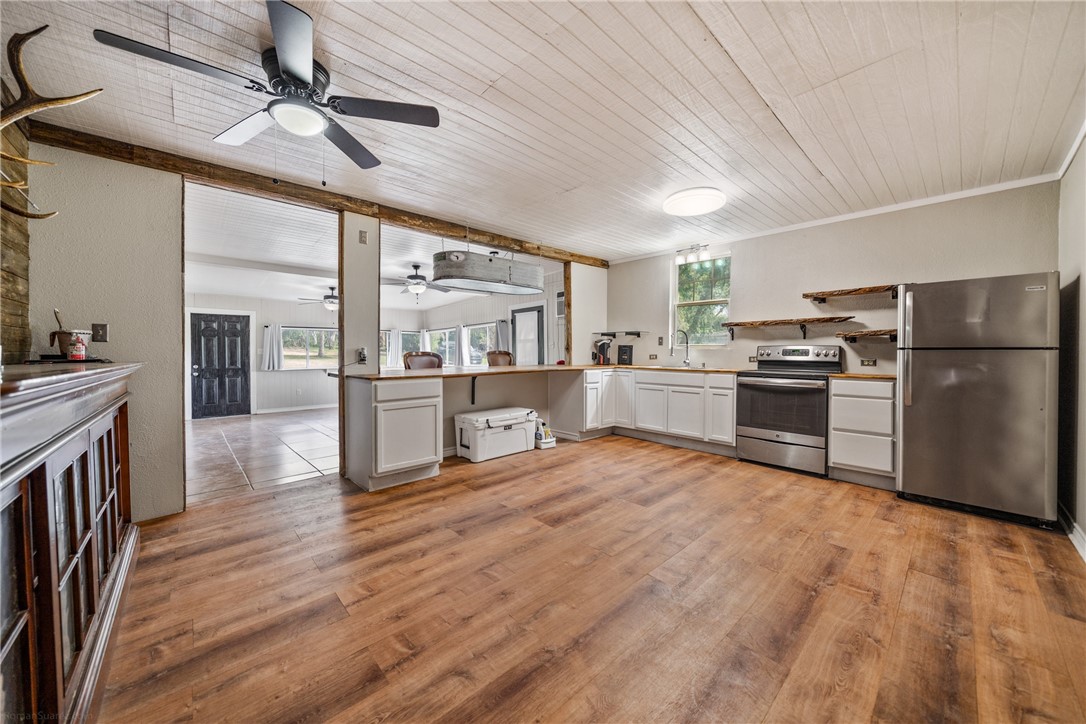 141 Horseshoe Clf Property Photo 14