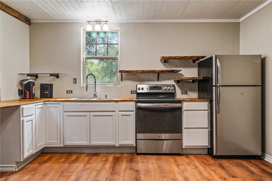 141 Horseshoe Clf Property Photo 15
