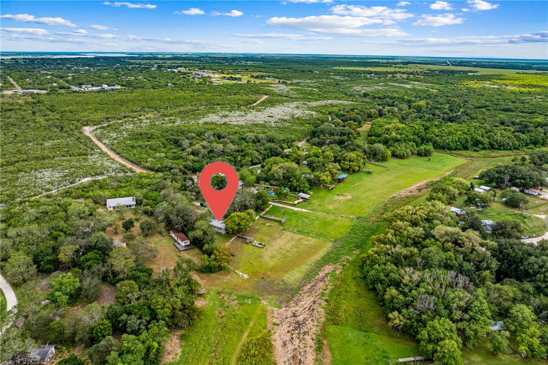 141 Horseshoe Clf Property Photo 28