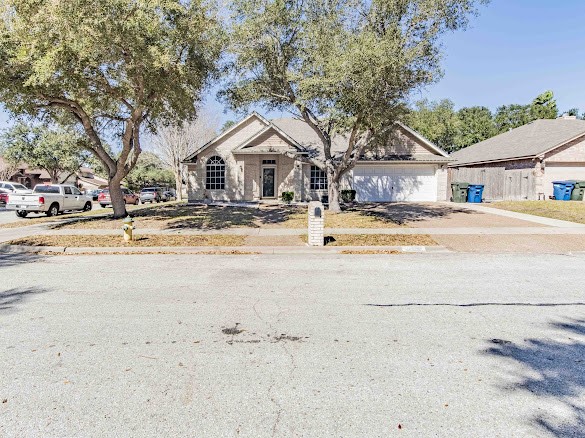 14928 Petronila Creek Ct Property Photo 1