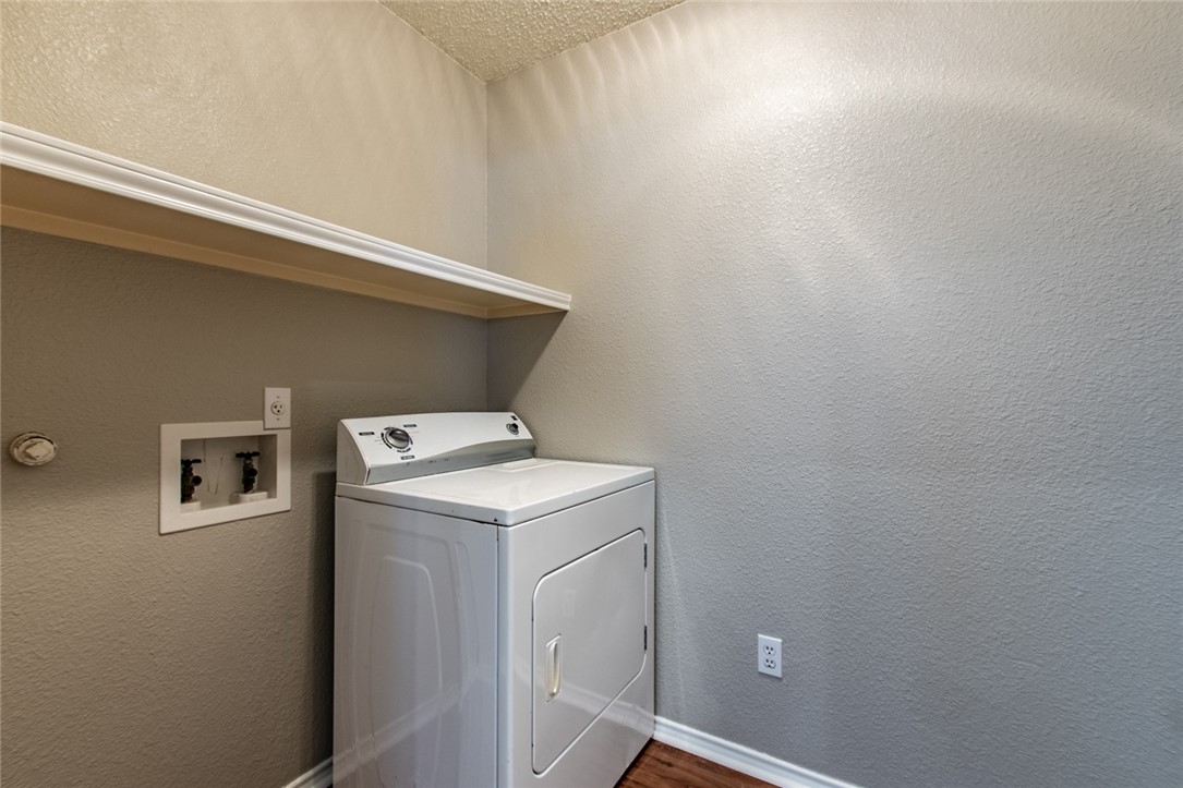 7714 Wolf Dr Property Photo 24