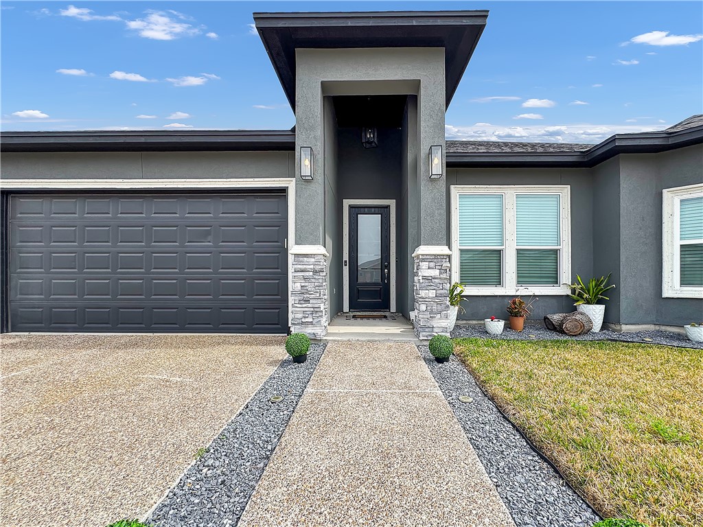2630 Lannister Property Photo 4