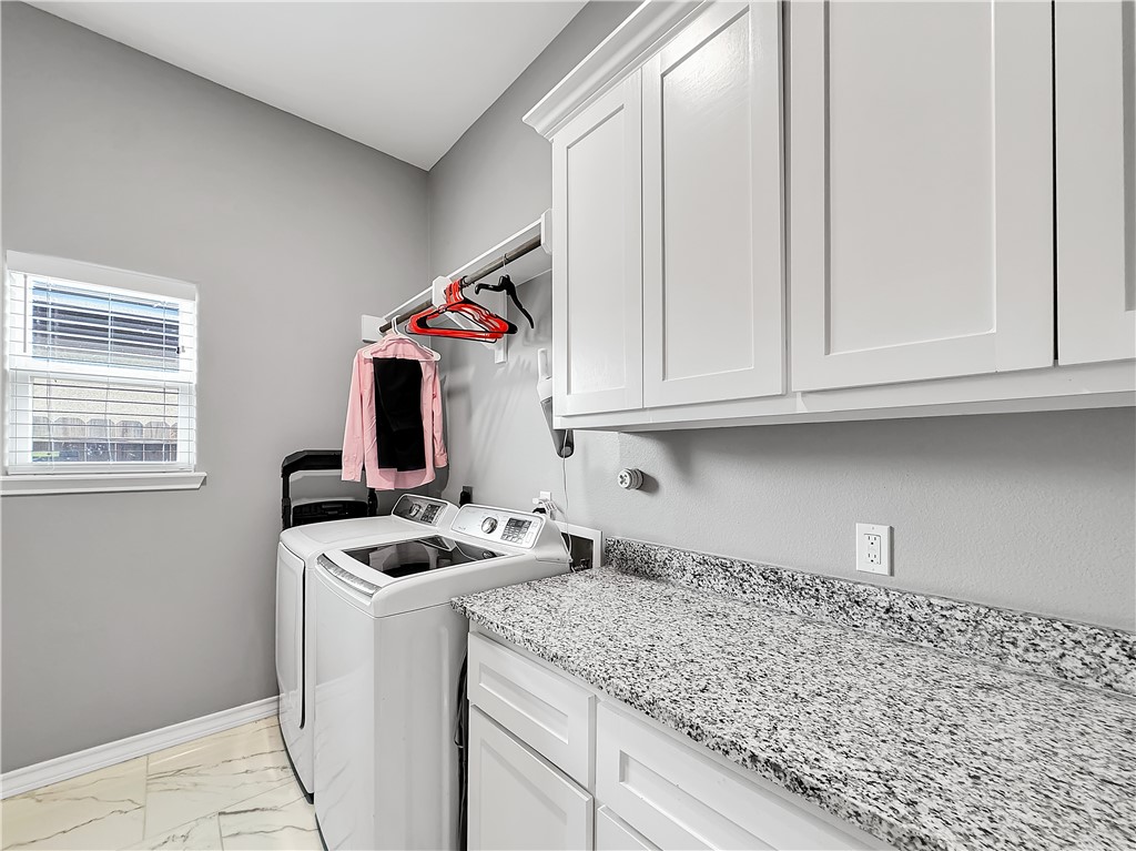 2630 Lannister Property Photo 34