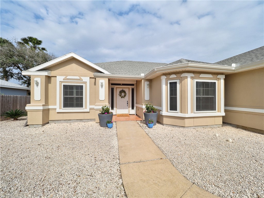 13834 Sea Horse Property Photo 3