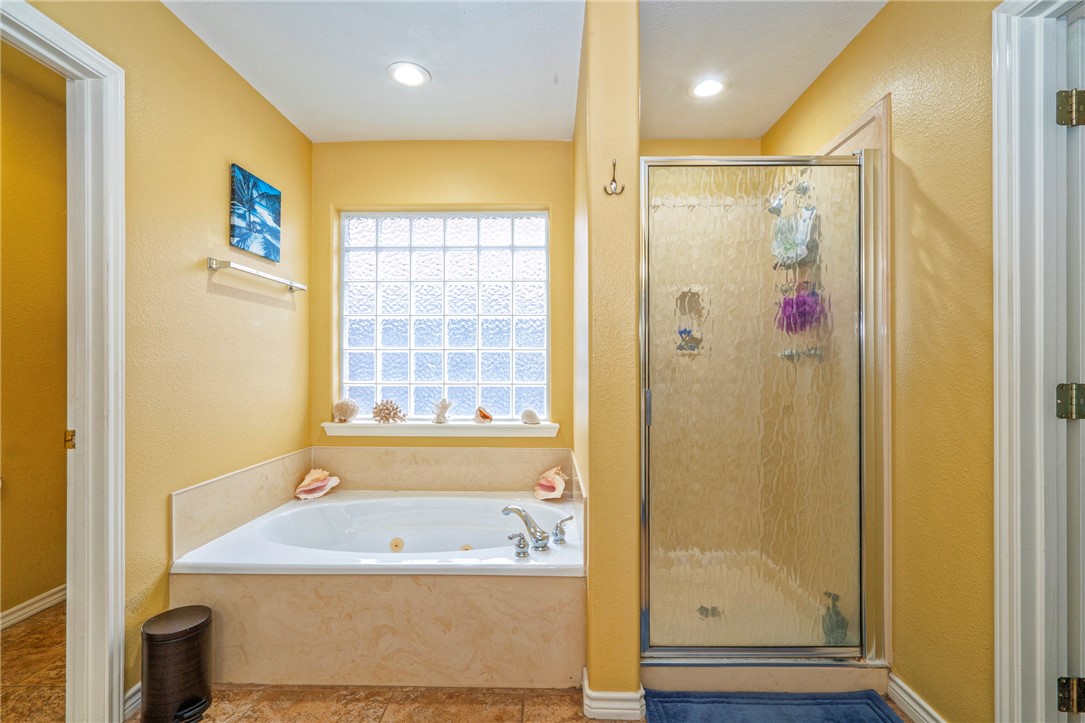15410 Guadalupe River Dr Property Photo 17