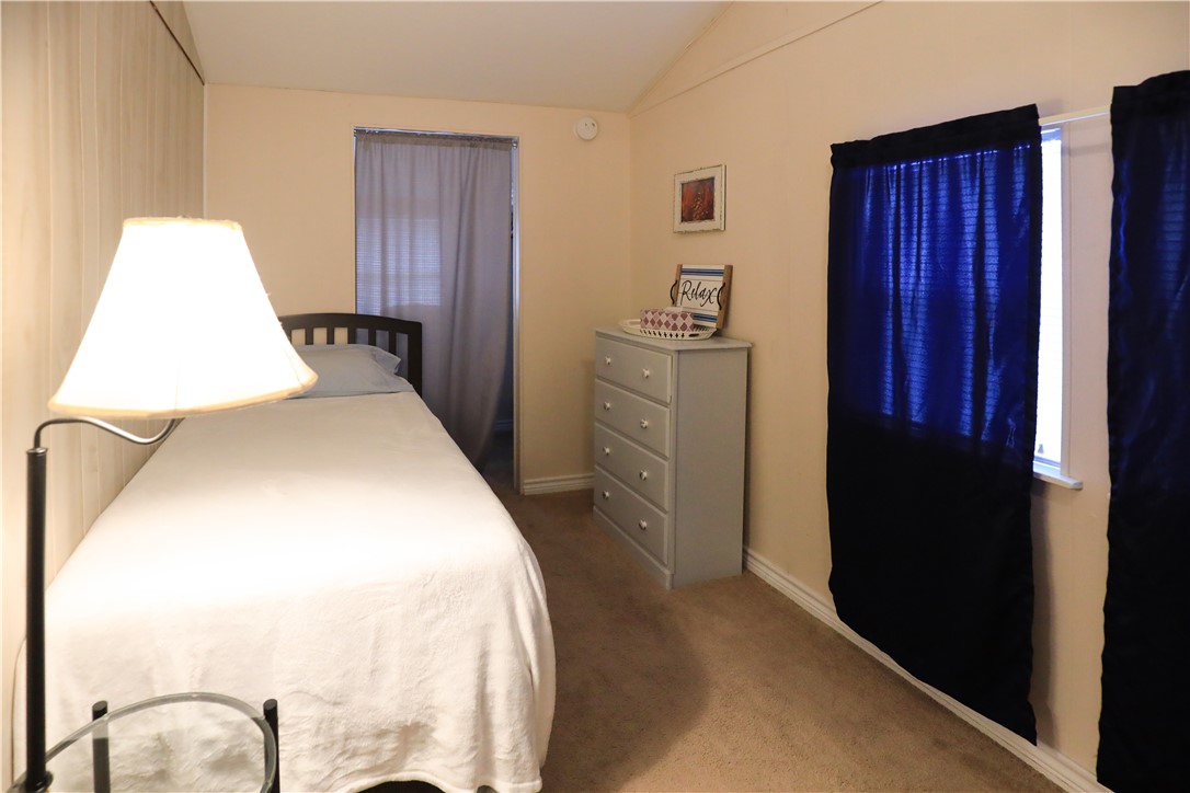 26 Bayberry Circ Property Photo 7