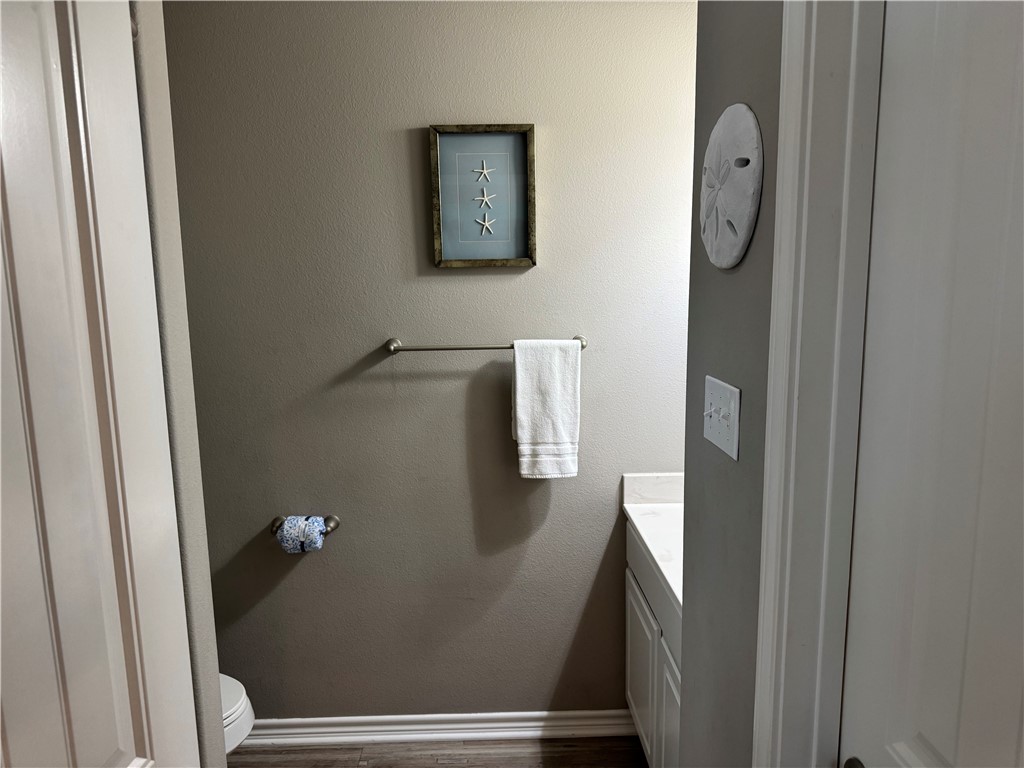 15241 Beach Way Dr Property Photo 8