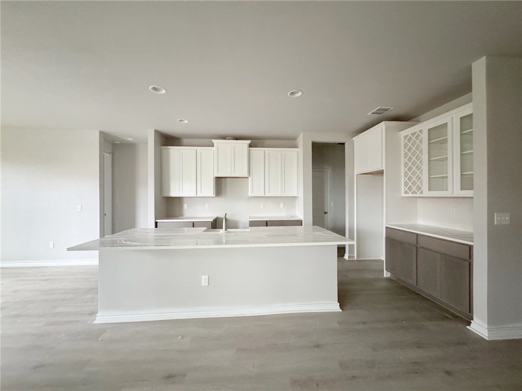 1330 Peaceful Property Photo 4
