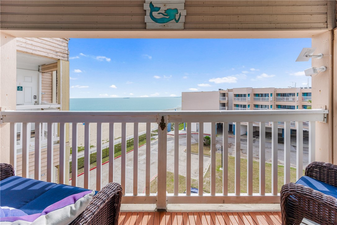 3938 Surfside Blvd 2306 Property Photo 15