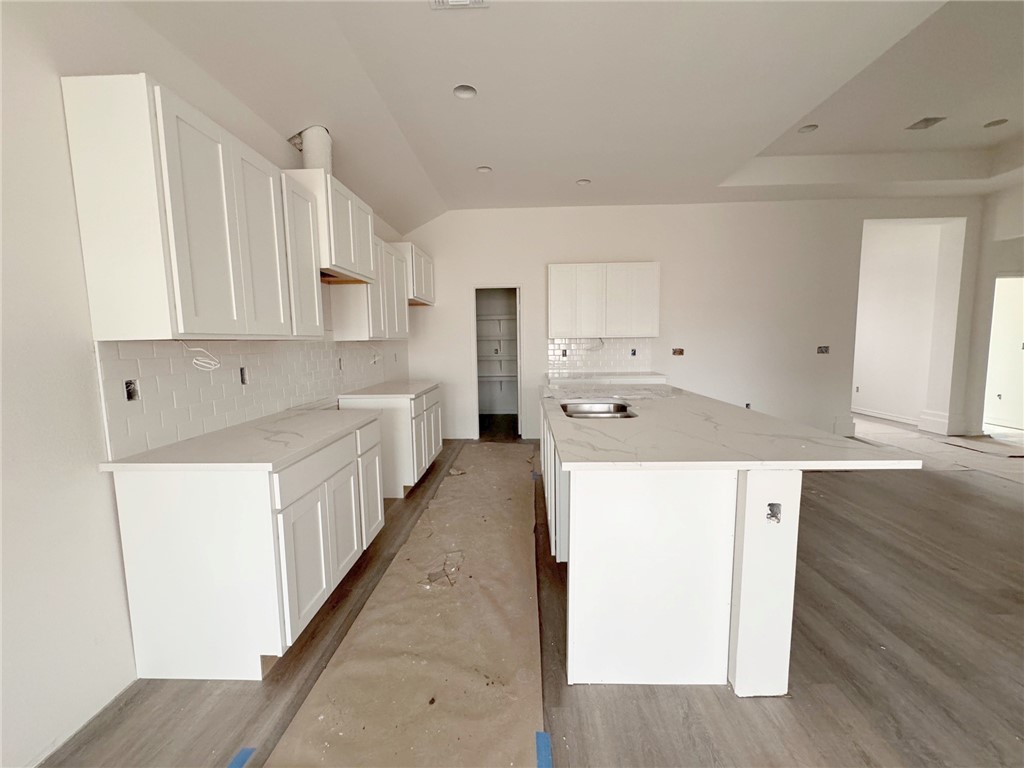 2633 Westeros St Property Photo 11