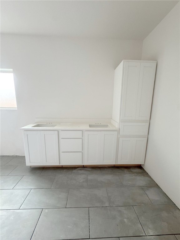 2633 Westeros St Property Photo 19
