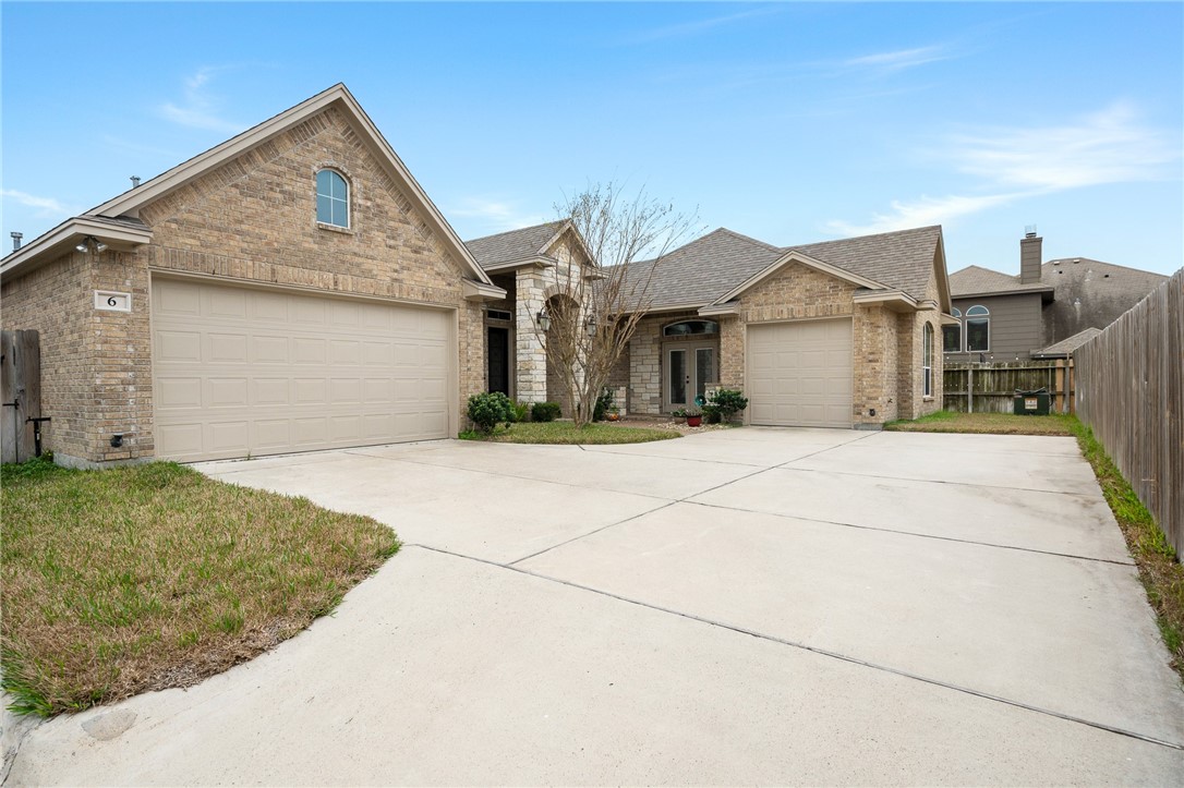 6 Reserve Blvd Property Photo 1